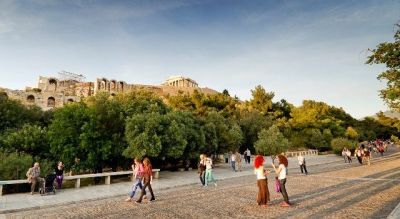 xcalle Dionisiou Areopagitou 640x350.jpg.pagespeed.ic.tBWyGf01XC